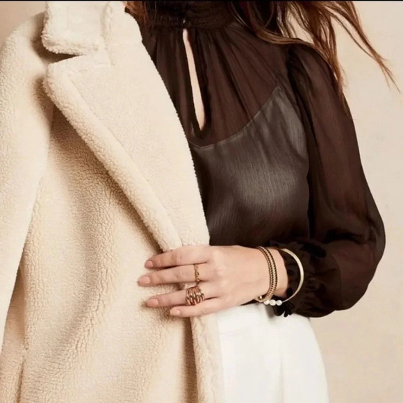 Banana Republic Smoked Neck Top - Picture 8 of 12